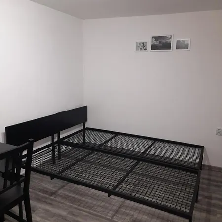 Vancurova Private Parking Appartamento