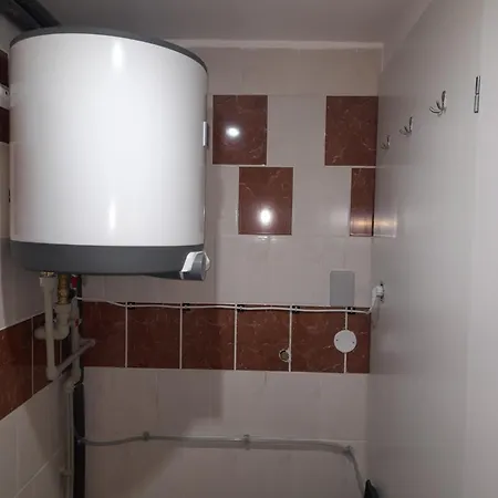 Vancurova Private Parking *